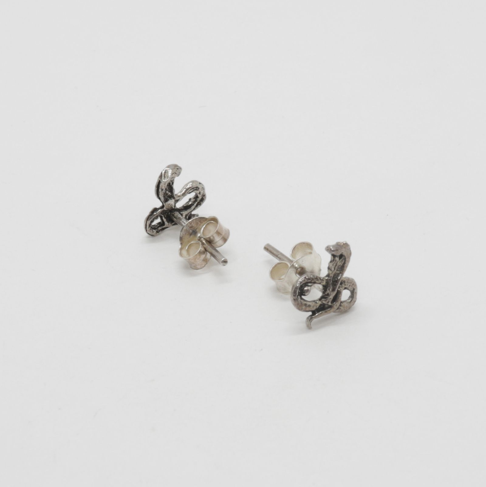 「コブラ」ピアス ヨーロッパ silver925