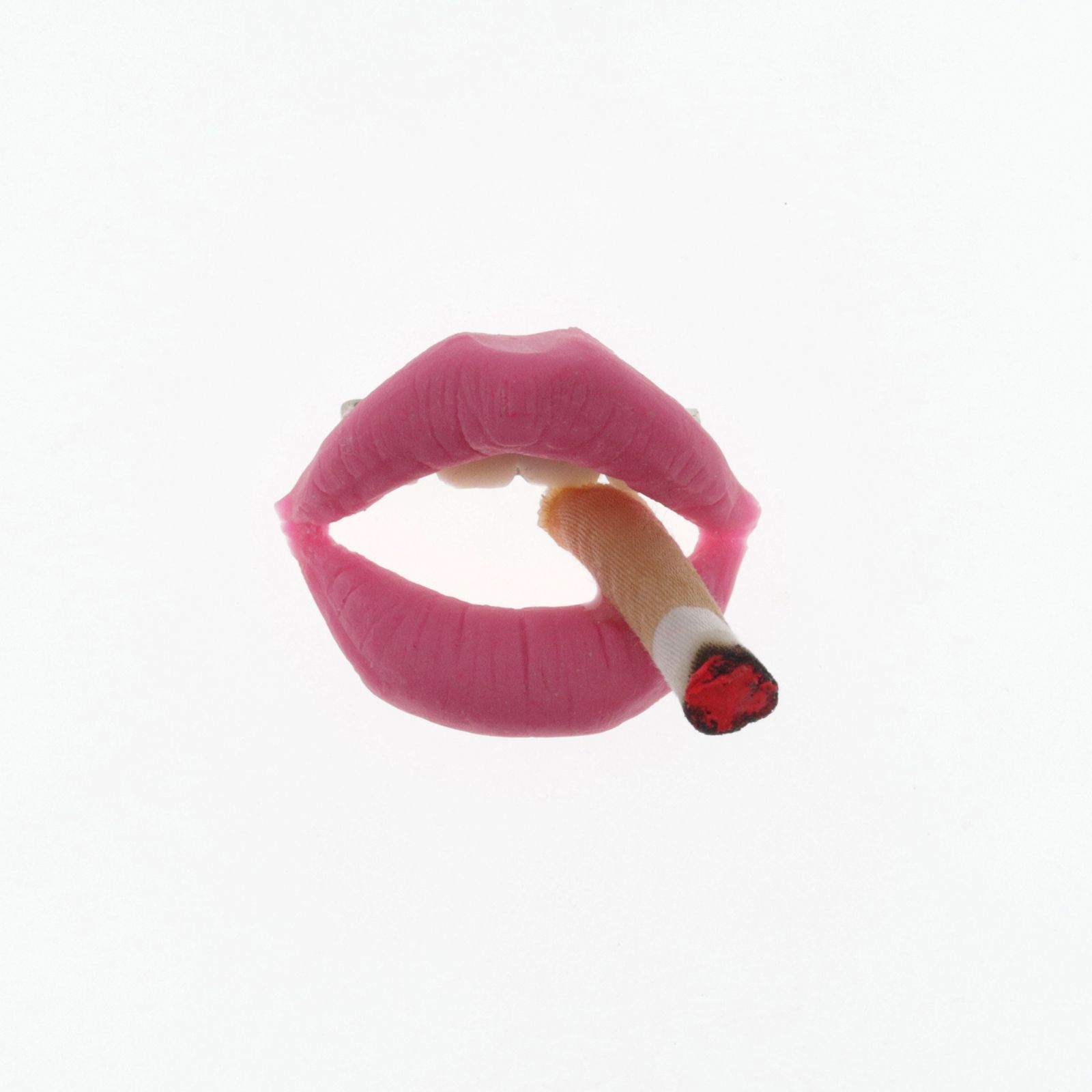 「LIPタバコ」ブローチ