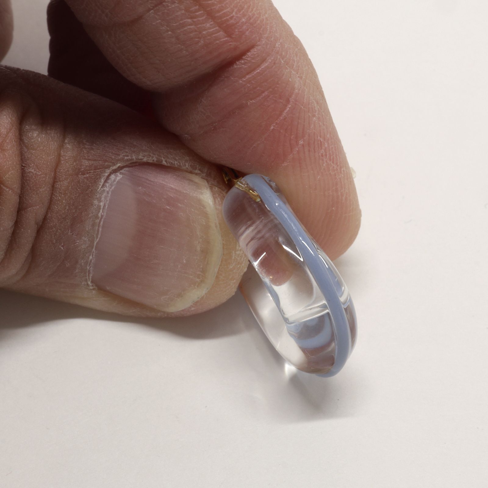 「Glass Hoop “U" LINE」ピアス（片耳） ブルー