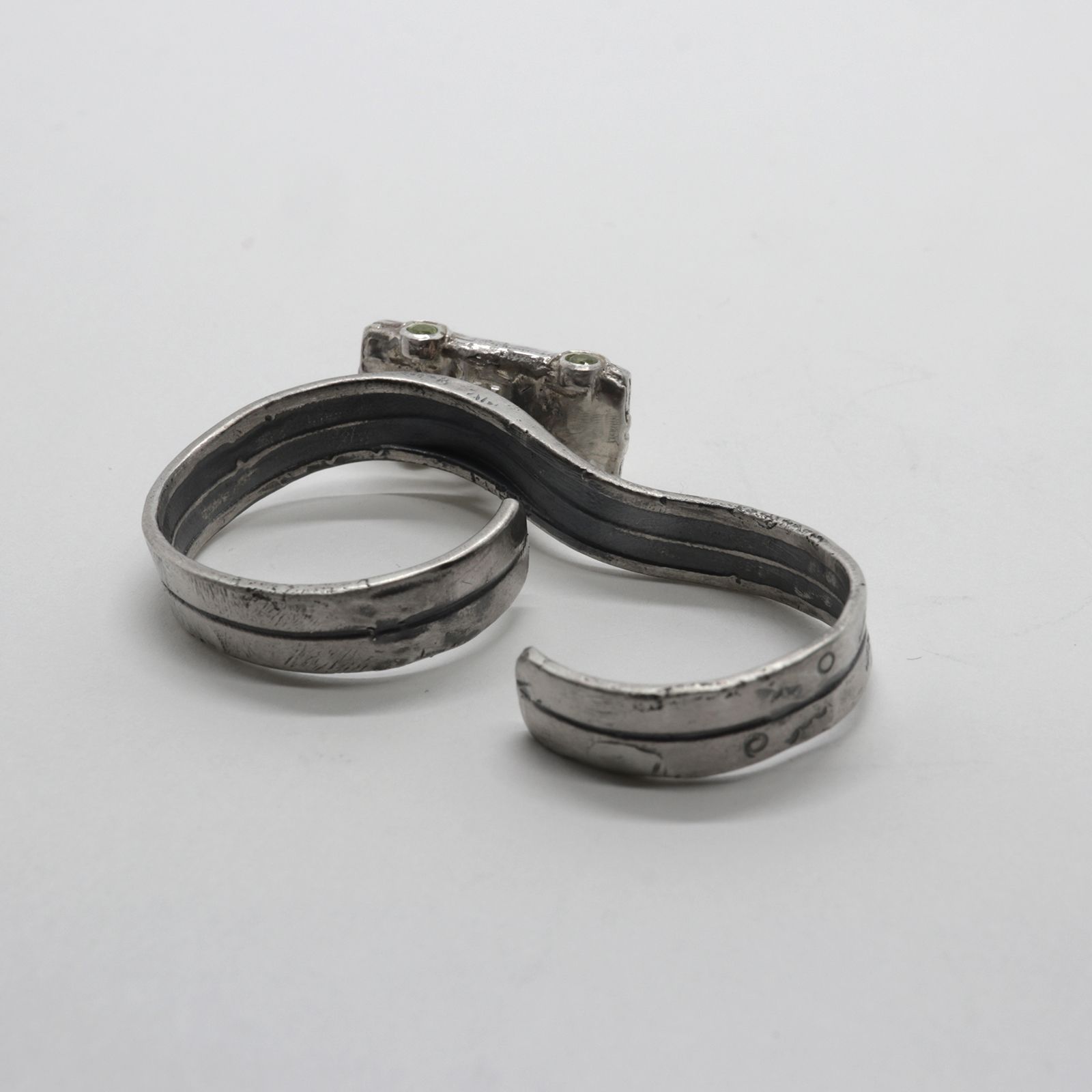 「DRIVE RING DOUBLE」リング