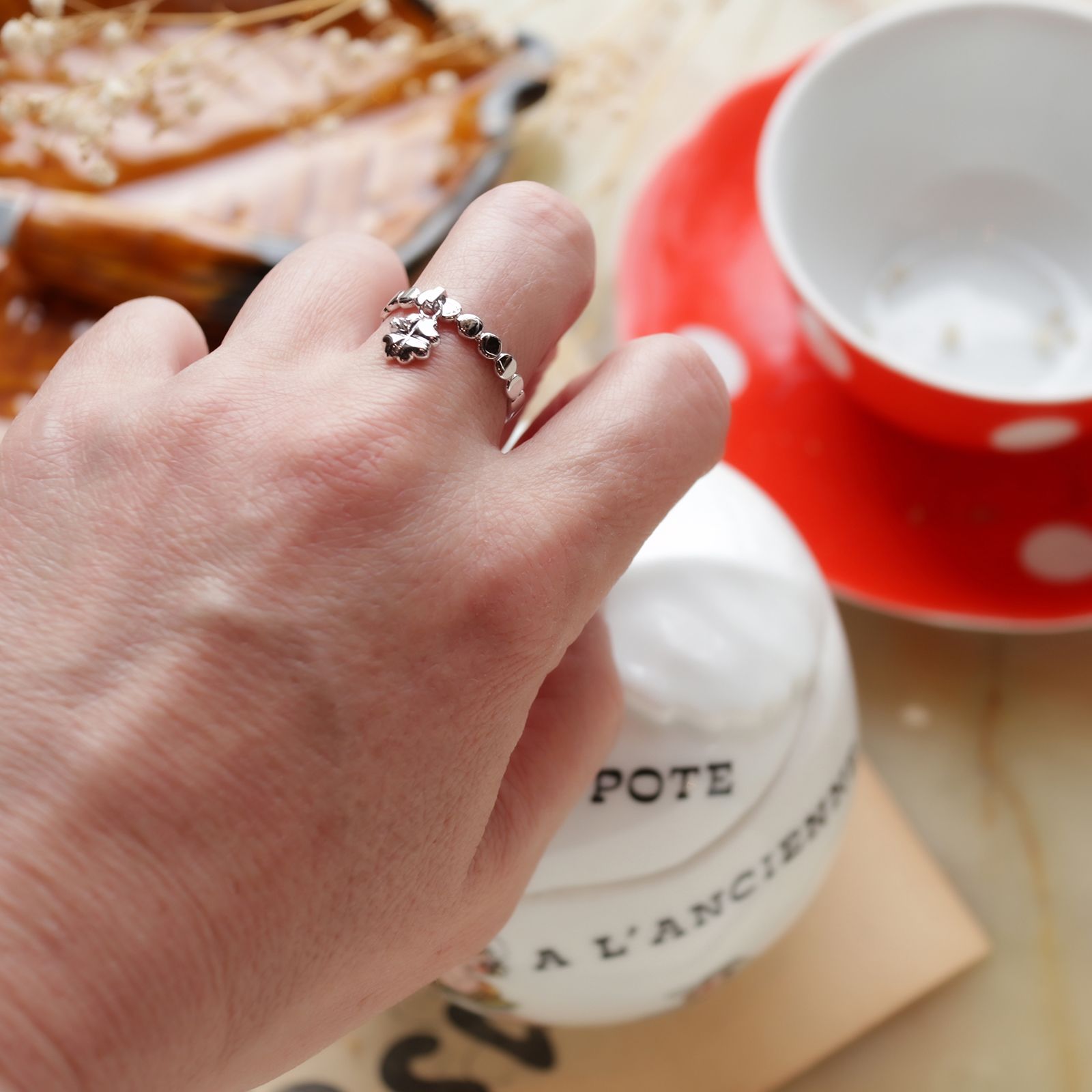 「ラッキークローバー」デッドストックリング ヨーロッパ