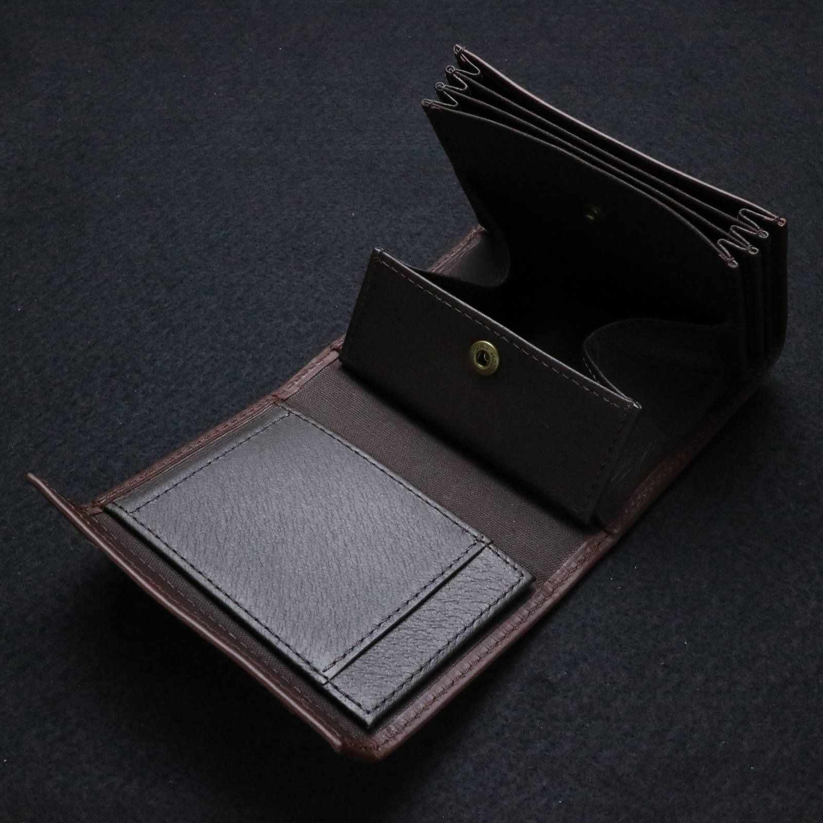 【送料無料対象外】「millefoglie II P25」ミニ財布（左利き） タバコ×チョコ