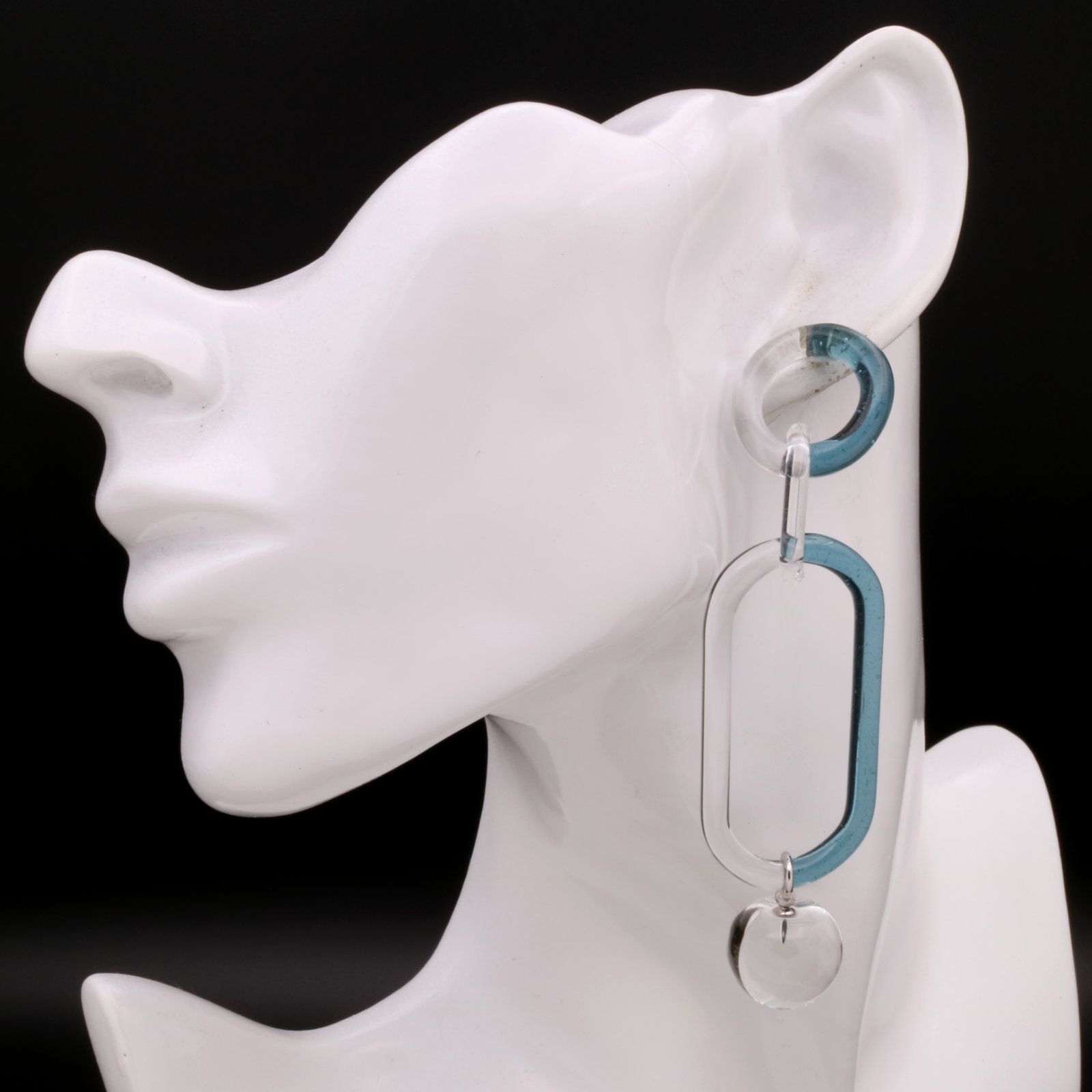 「Sun Catcher TwoTone」ピアス クリア×ブルー