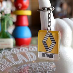 RENAULT/ELF ルノー/エルフ 自動車 エンジンオイル ブルボンキーホルダー