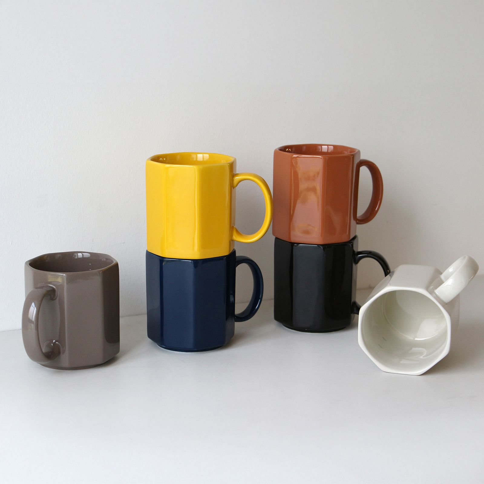 PORCELAIN MEASURING MUG "Navy"