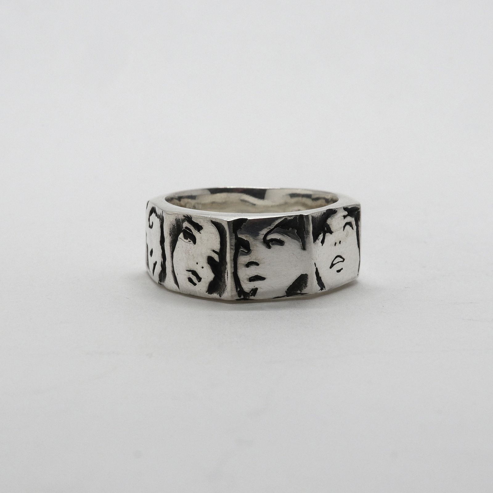 「Four Face Ring」リング