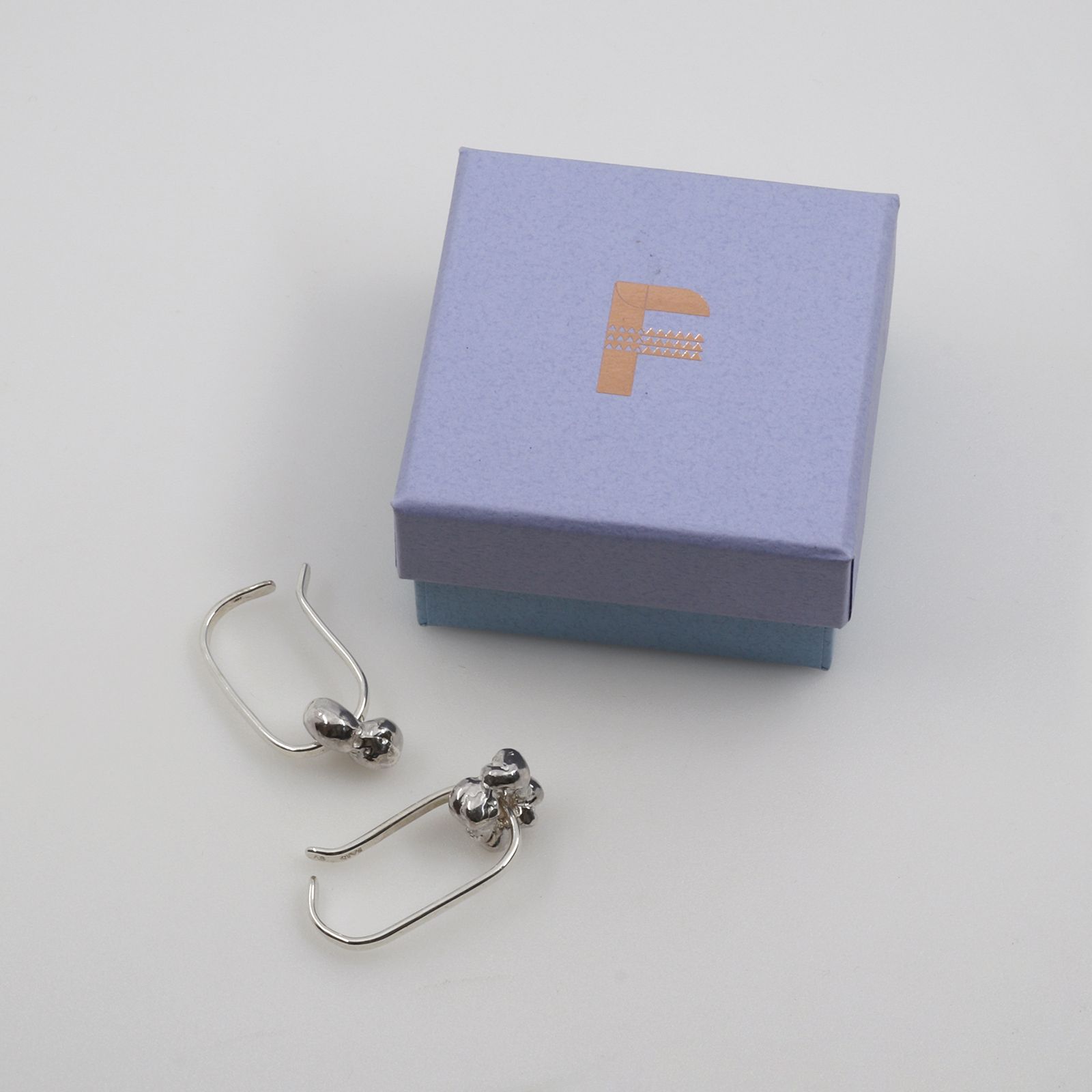 「SPROUT PAIR CUFFS」イヤーカフ 2個セット