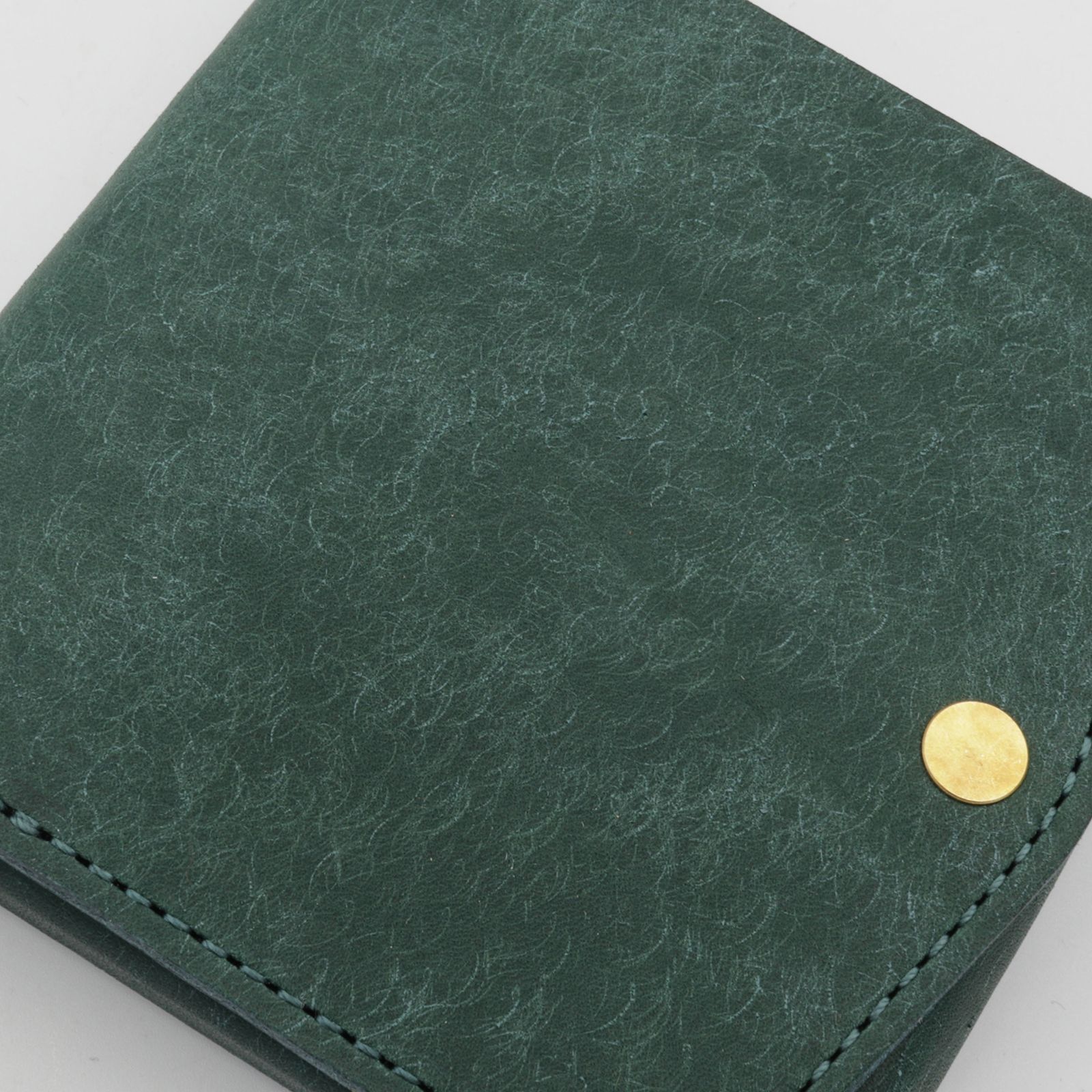 「小さく薄い財布SAKU ver.3 Pueblo プエブロ」ペトロリオ