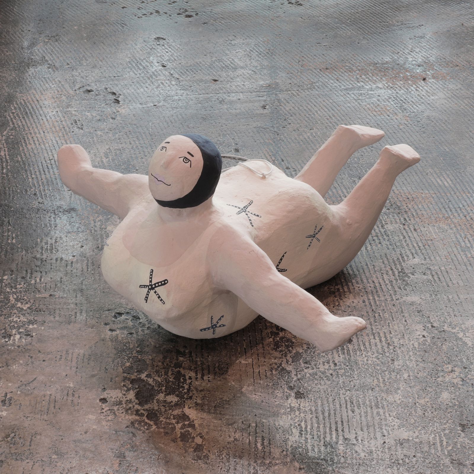 PAPIER MACHE HANGING DIVER WHITE 【BATELA】