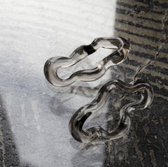 「Melting Pierce」ピアス グレー