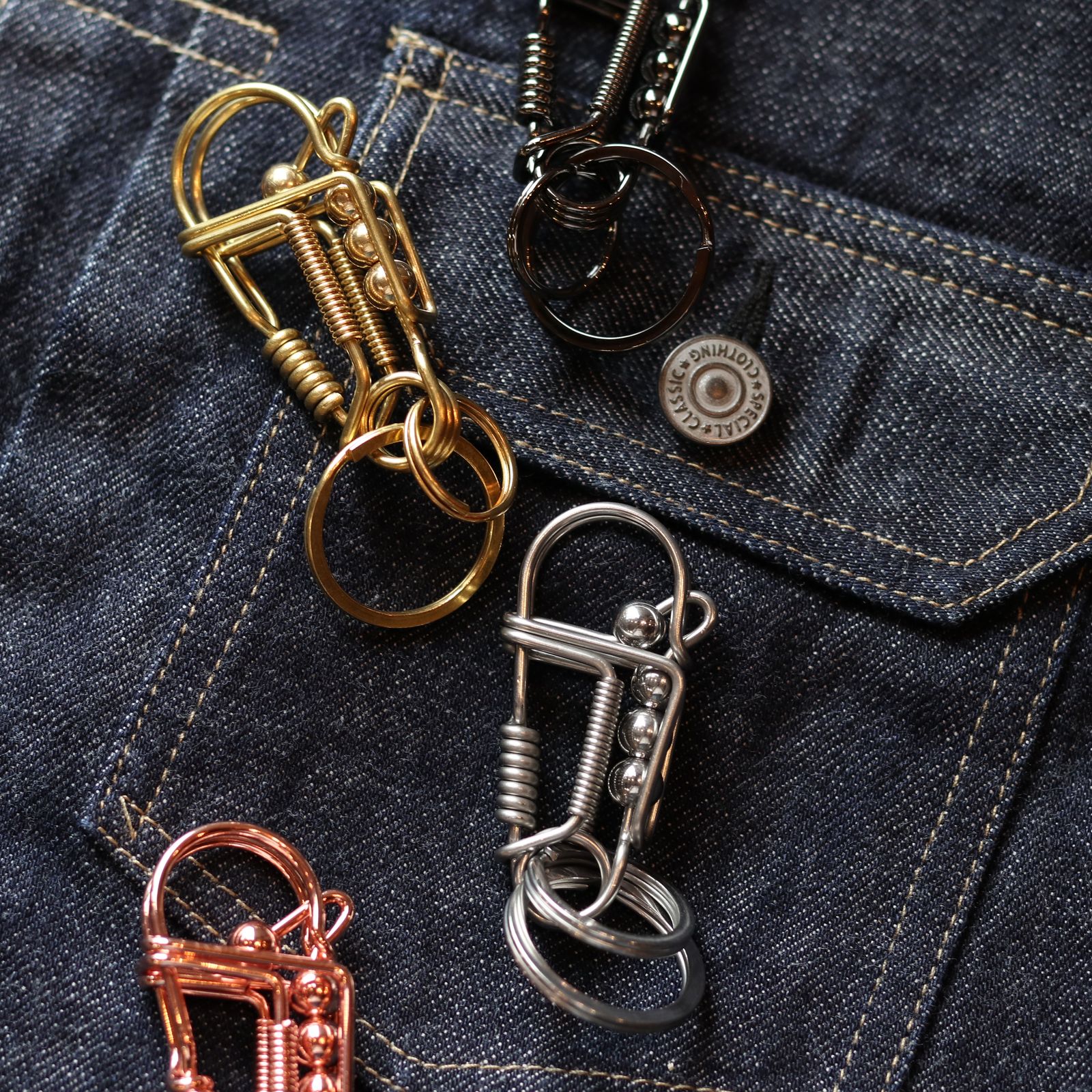 Metal Wire Carabiner ゴールド
