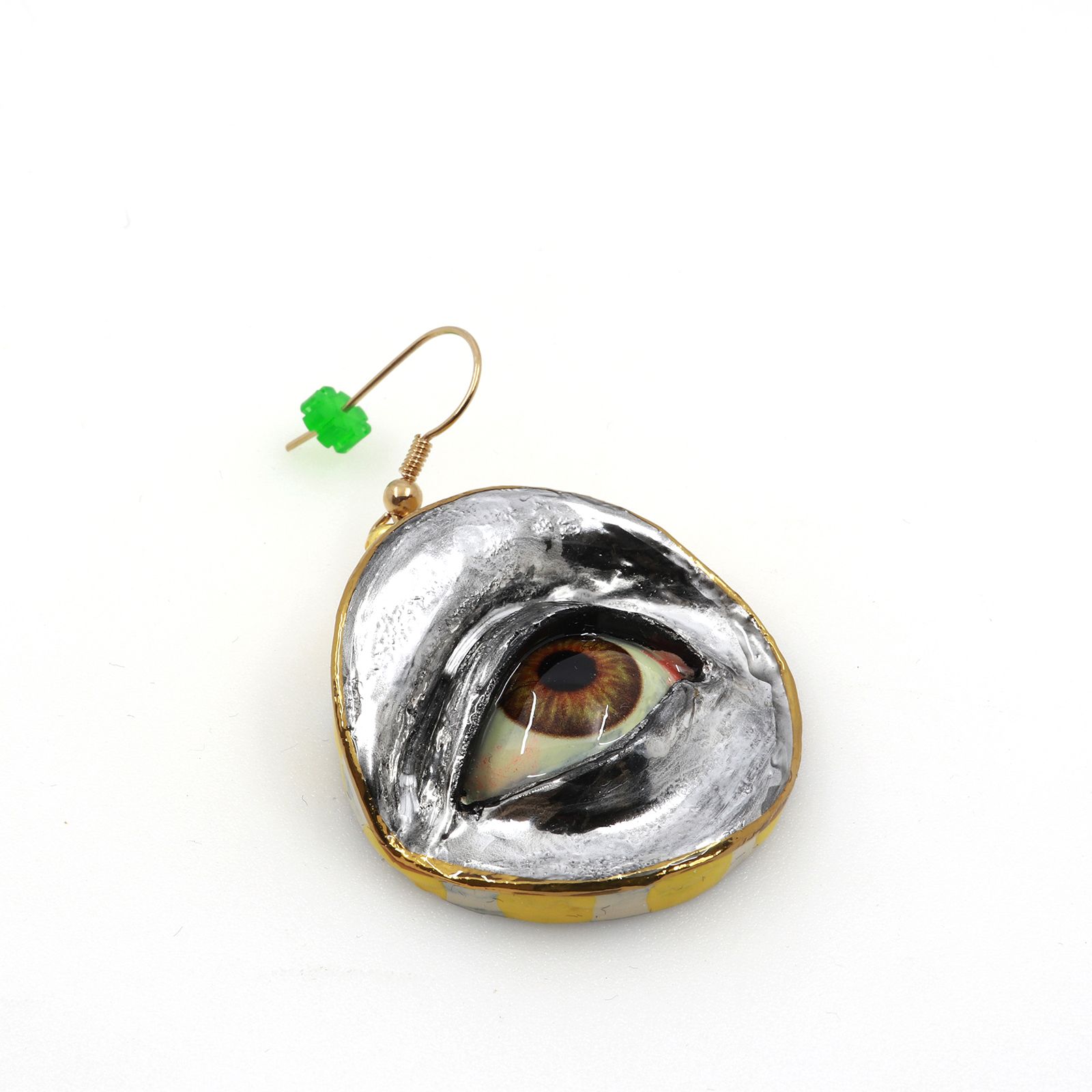 「目」ピアス（片耳） イエロー×シルバーD