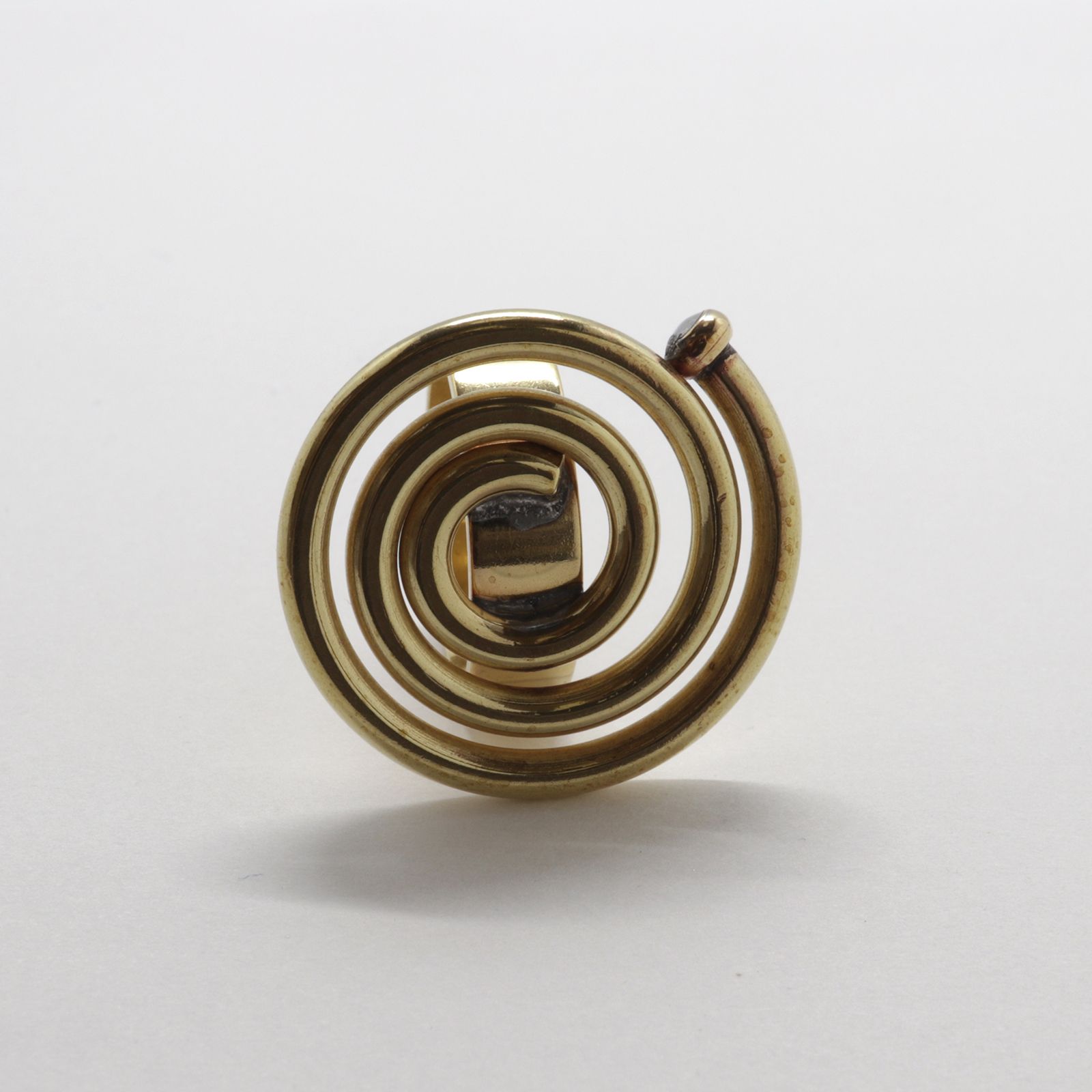 「swirl ring」リング
