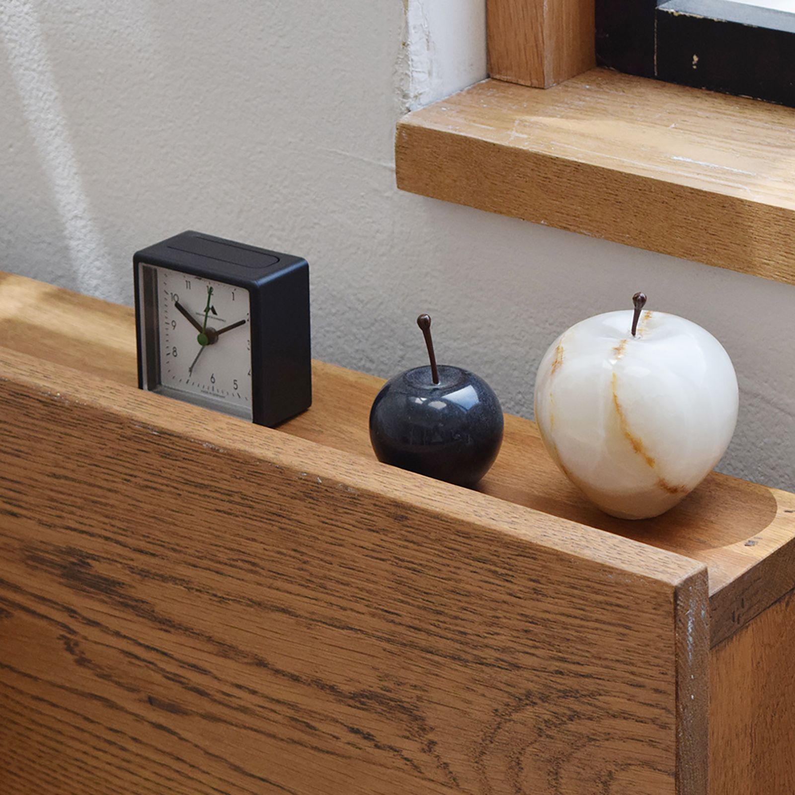 「Marble Apple Large」White