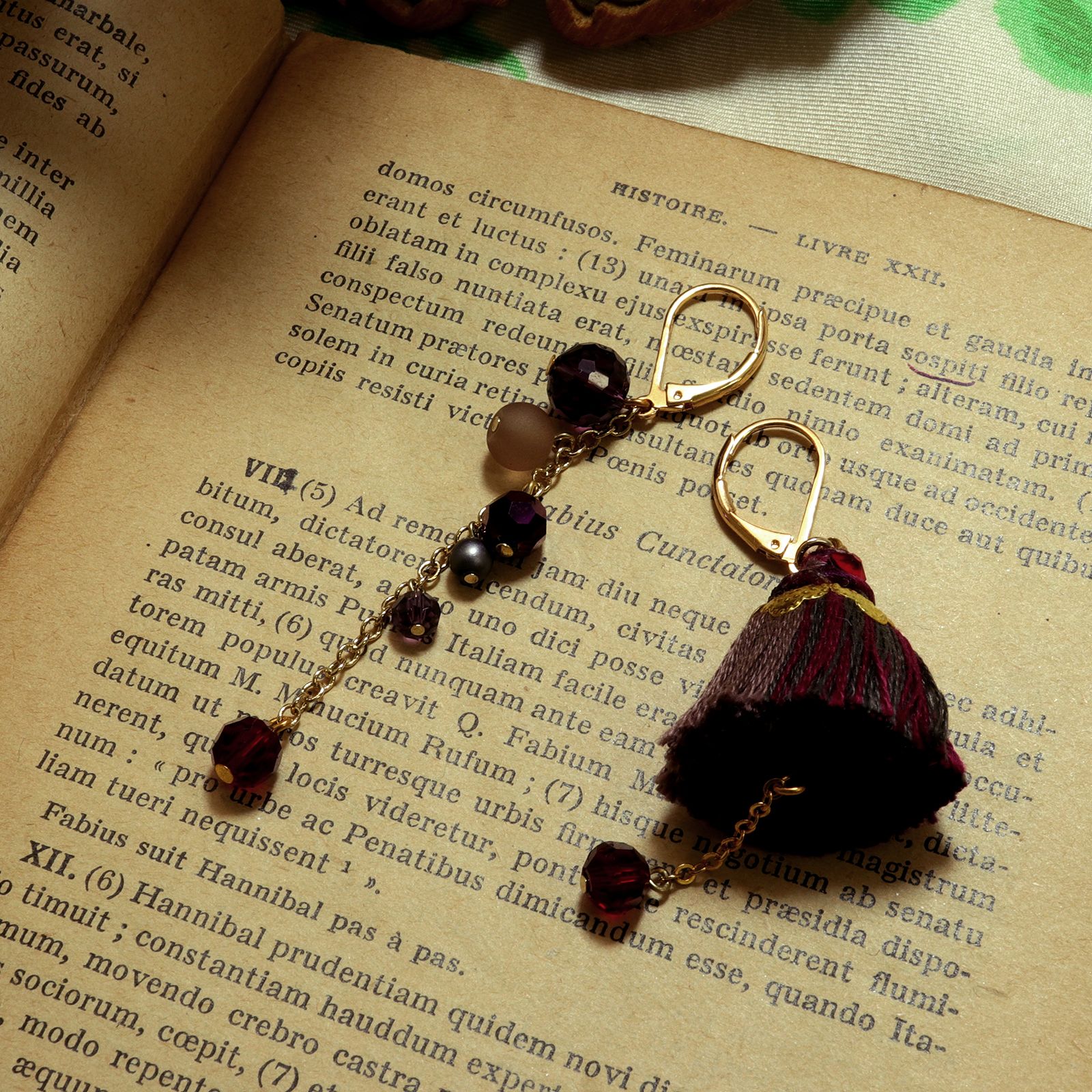 「Pamellah Asymmetry」ピアス