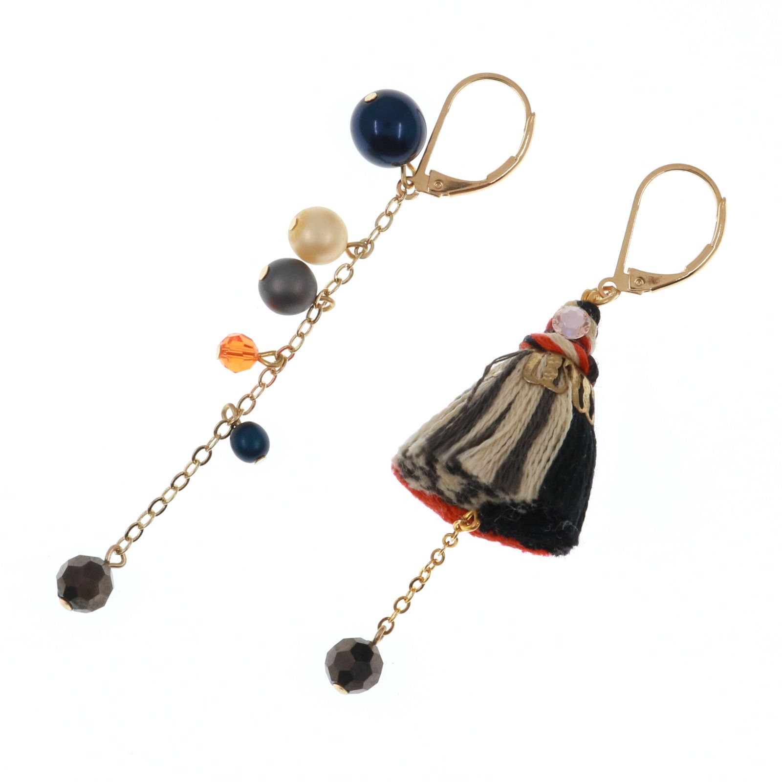 「Pamellah Asymmetry」ピアス
