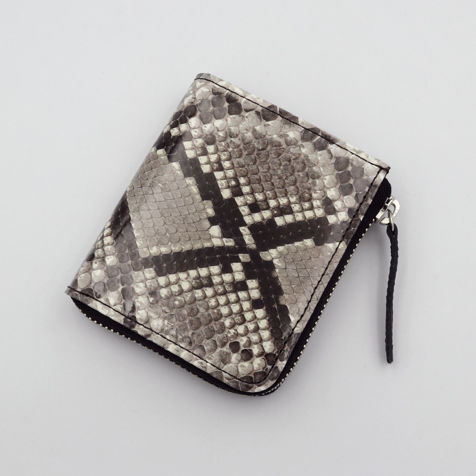 HEBI」Lファスナーコンパクト財布 ベージュ