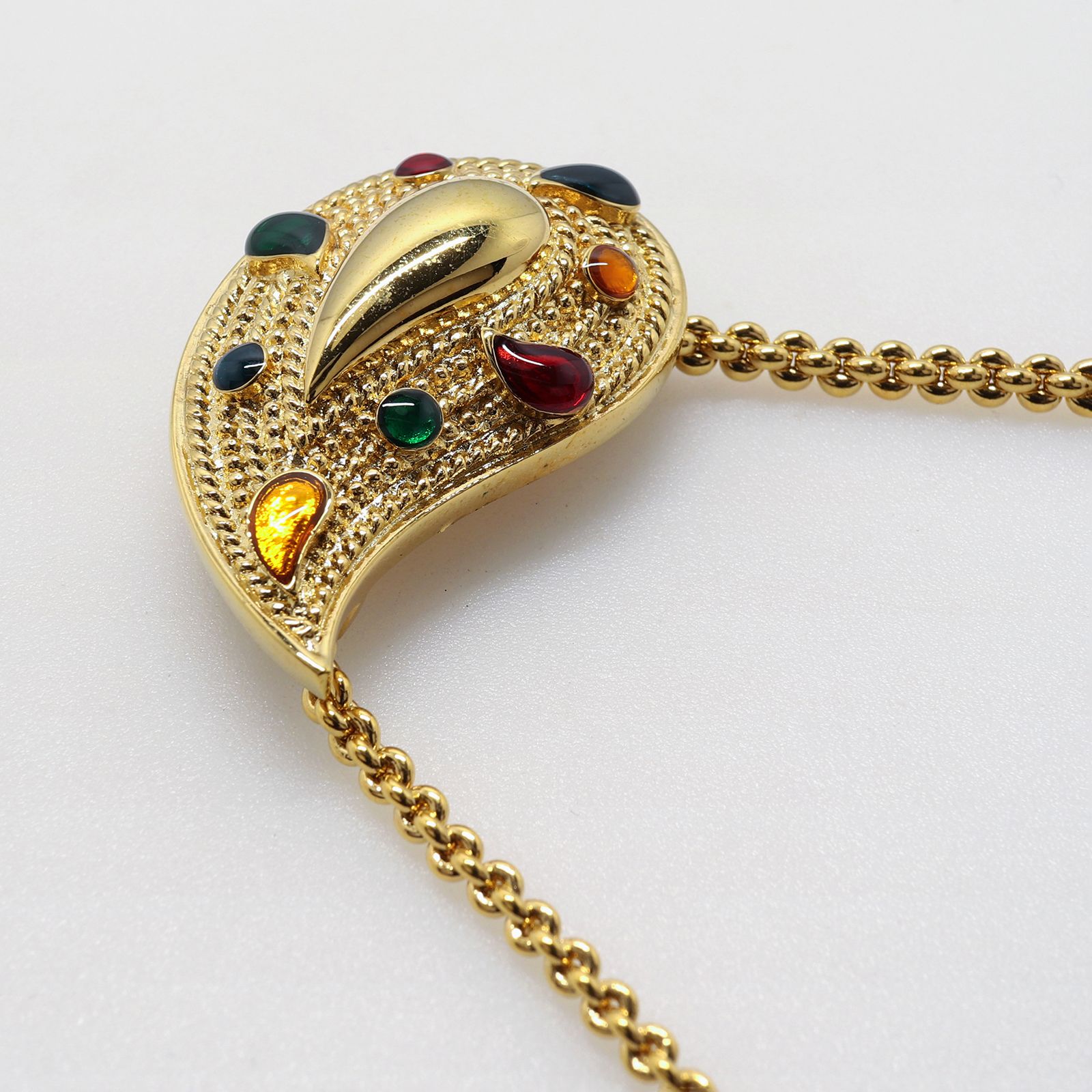 「ジェムペイズリードロップ」ネックレス ヨーロッパ AVON