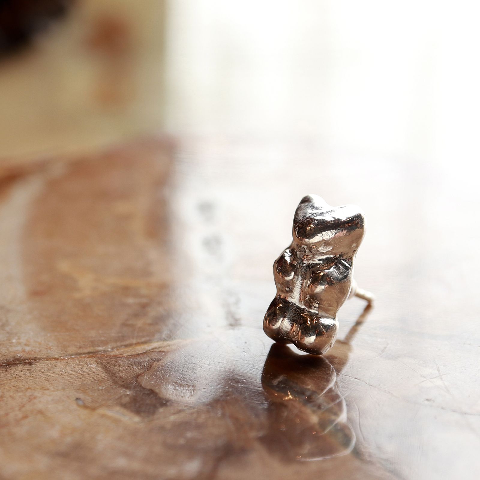 「BAER」ピアス