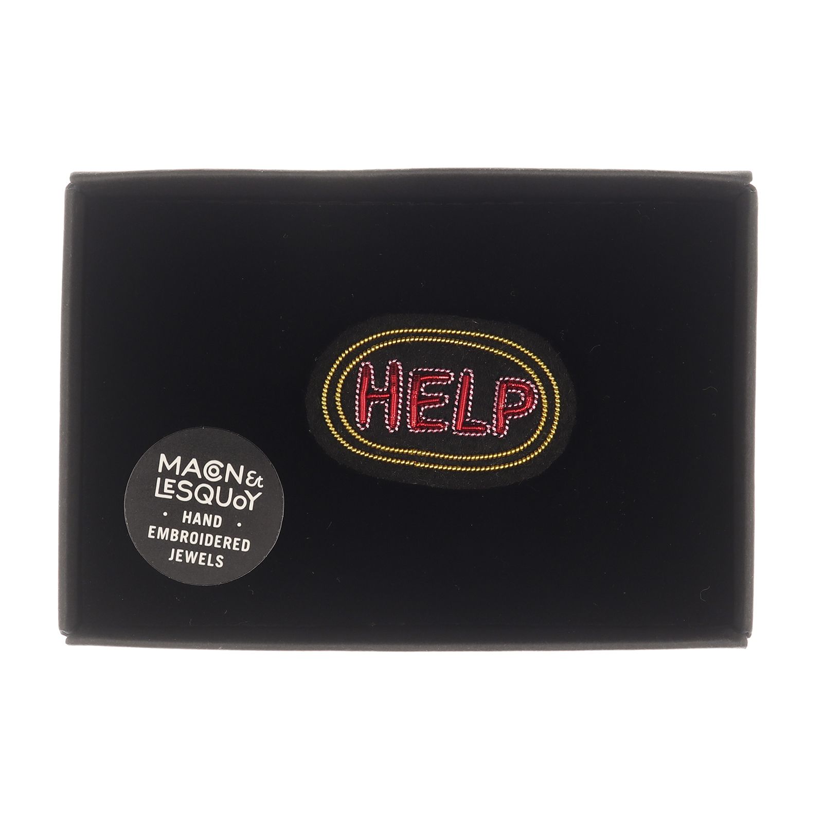 「Help」ブローチ