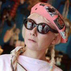 「Nicole」サングラス オリーブ