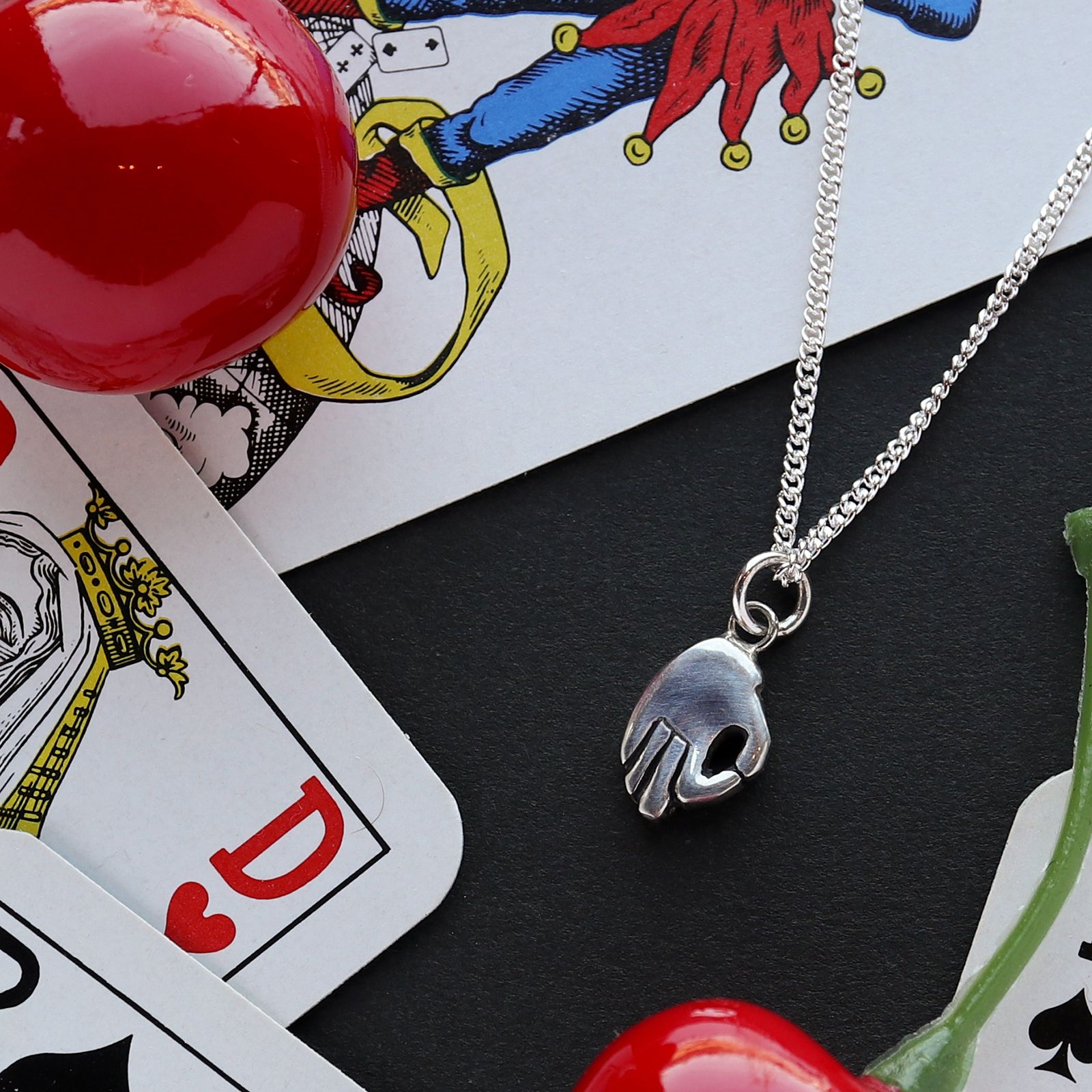 「Okay Necklace」ネックレス