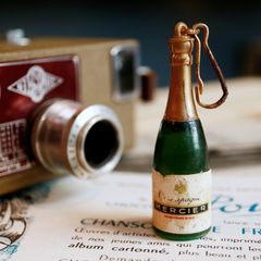 Chanpagne MERCIER シャンパン フレンチキーホルダー