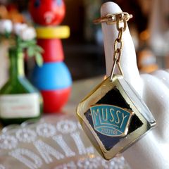 MUSSY 木材加工 フレンチキーホルダー