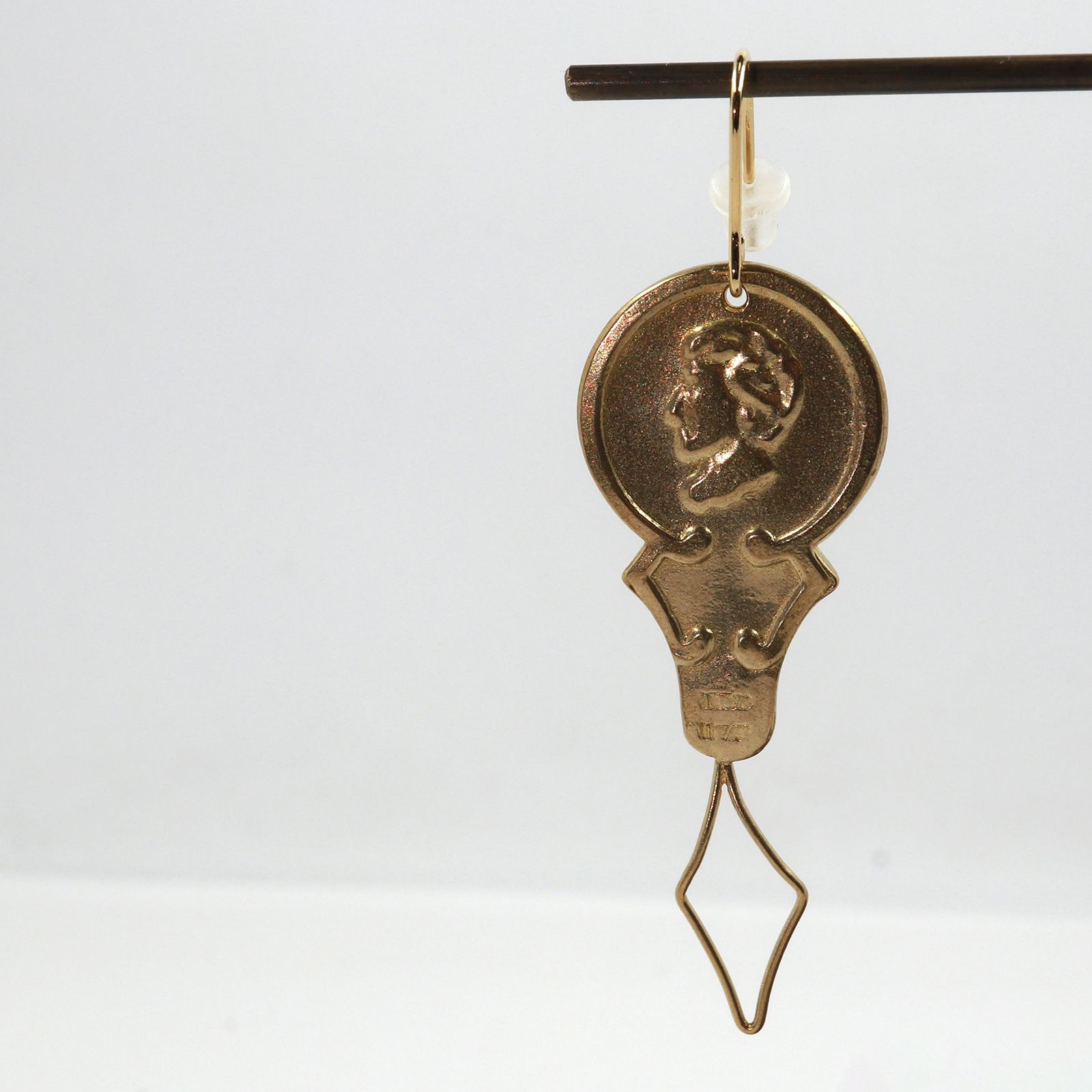 「threader pierce gold」ピアス（片耳）