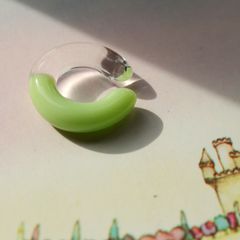 「Glacuff TwoTone」イヤーカフ(片耳) ミルキーグリーン
