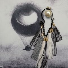 「Eye=Ballon 眼=気球」ピアス(片耳)