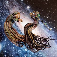 「TEO 星雲染めビーズ」イヤリング【La cosmologie de sachikoism】