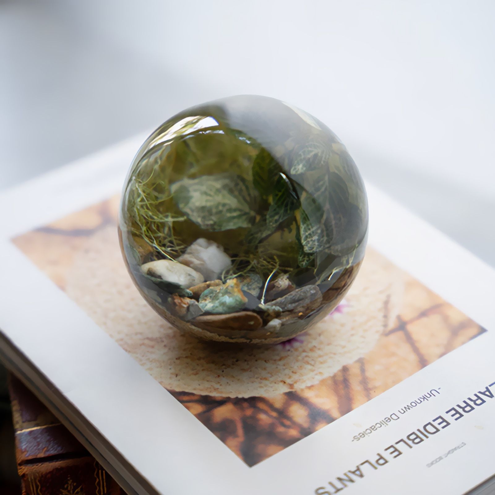 「EVER LEAF BALL」Copper Coin Glass