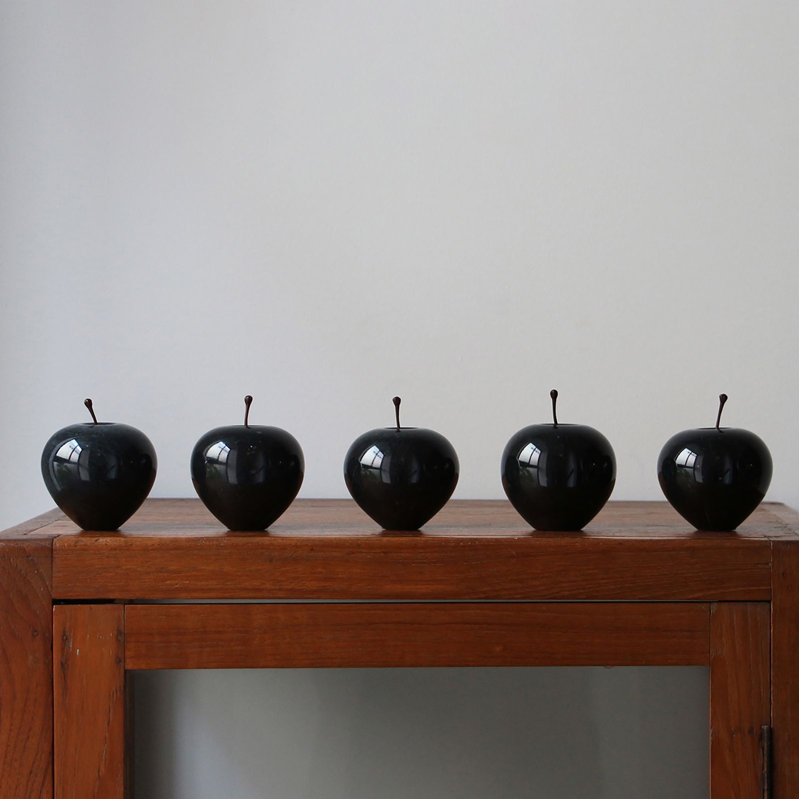 「Marble Apple Large」Black