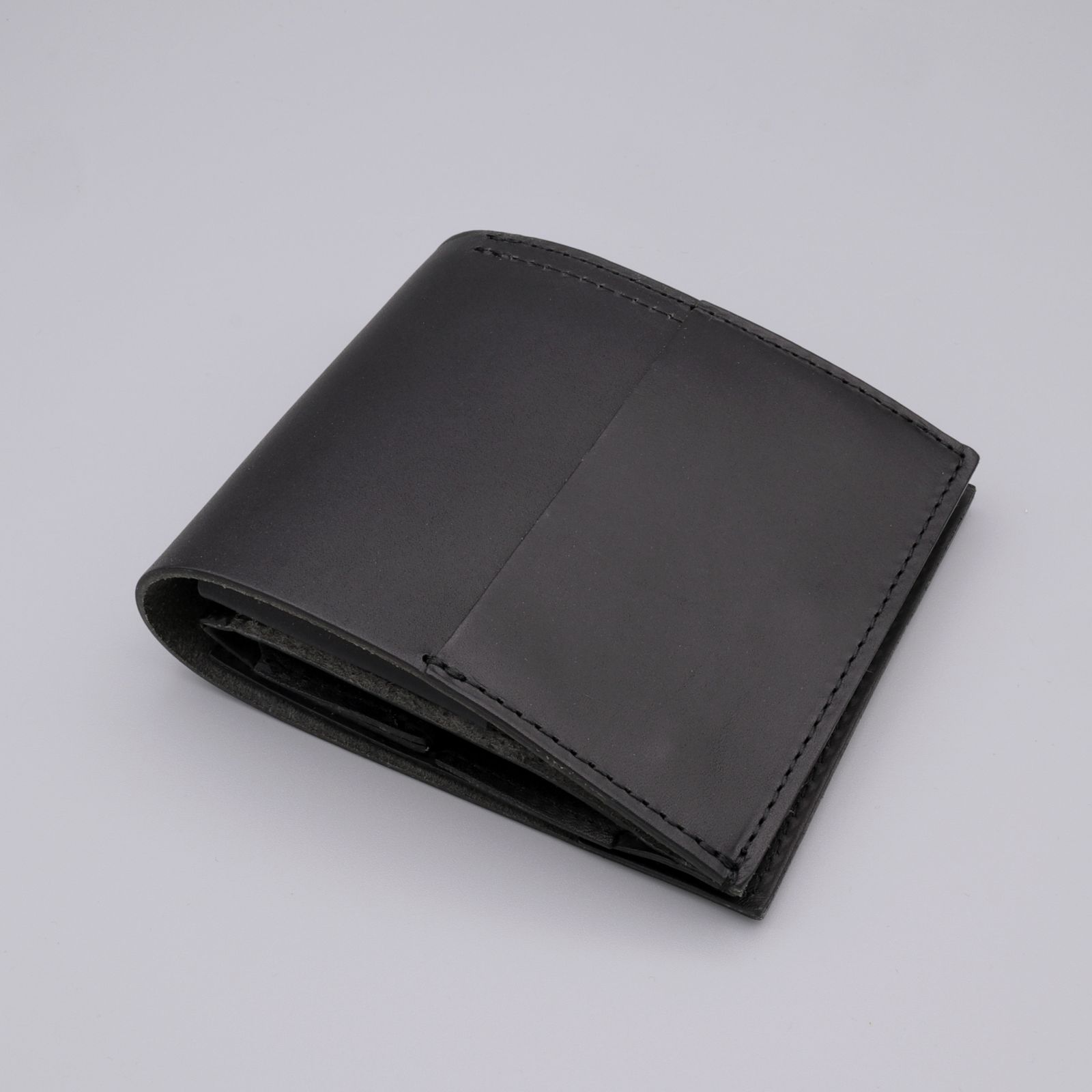 「piastra II」2つ折り財布 ブラック