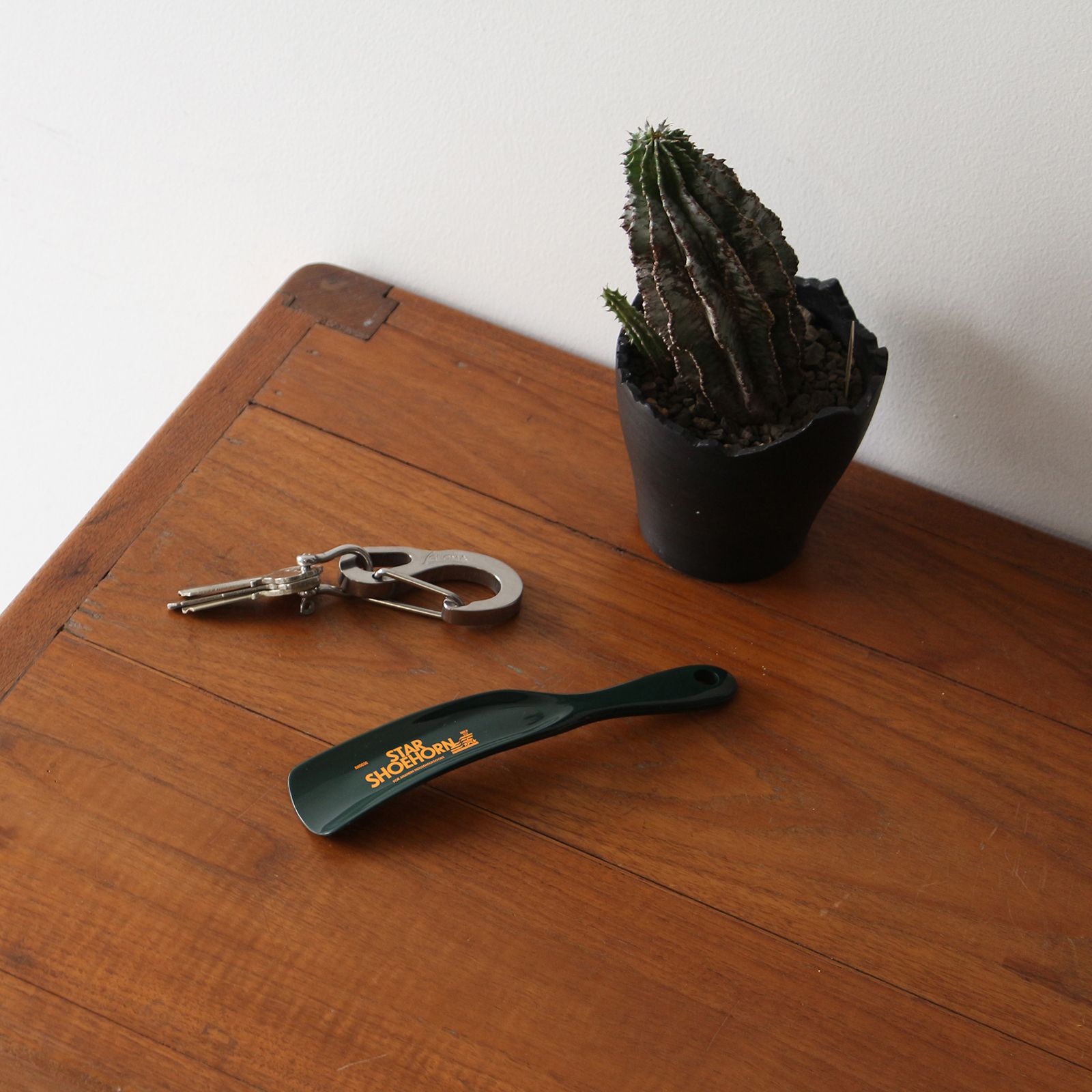 ANAheim STAR SHOEHORN グリーン