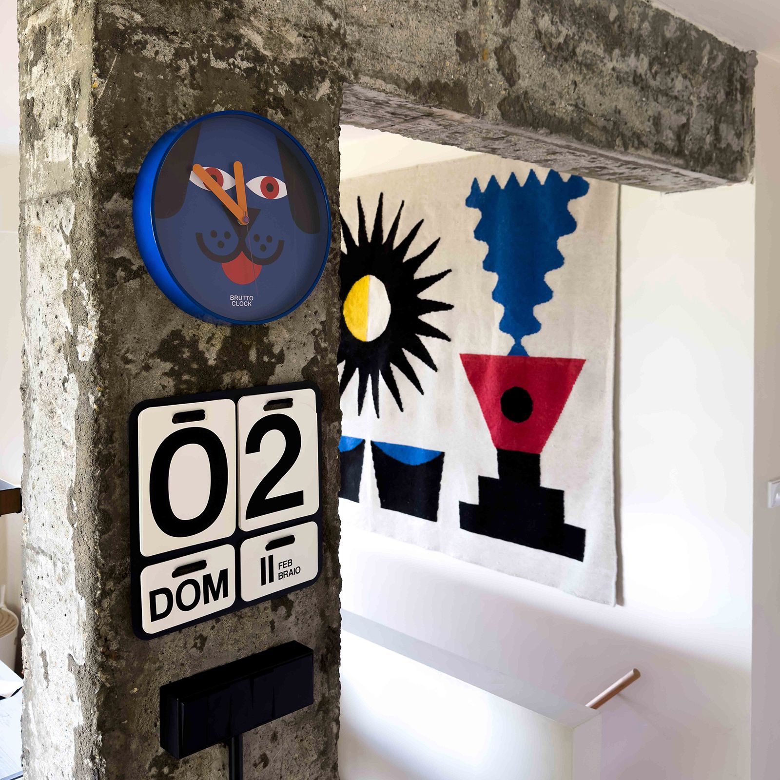 「BRUTTO Wall Clock」DOGGO イタリア