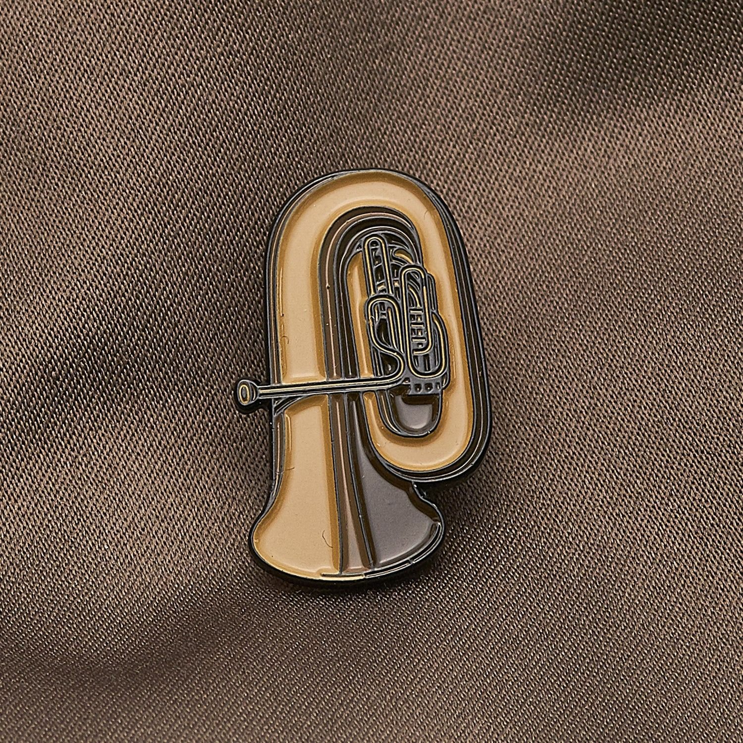 「Tuba」ピンズ ルネ・マグリット