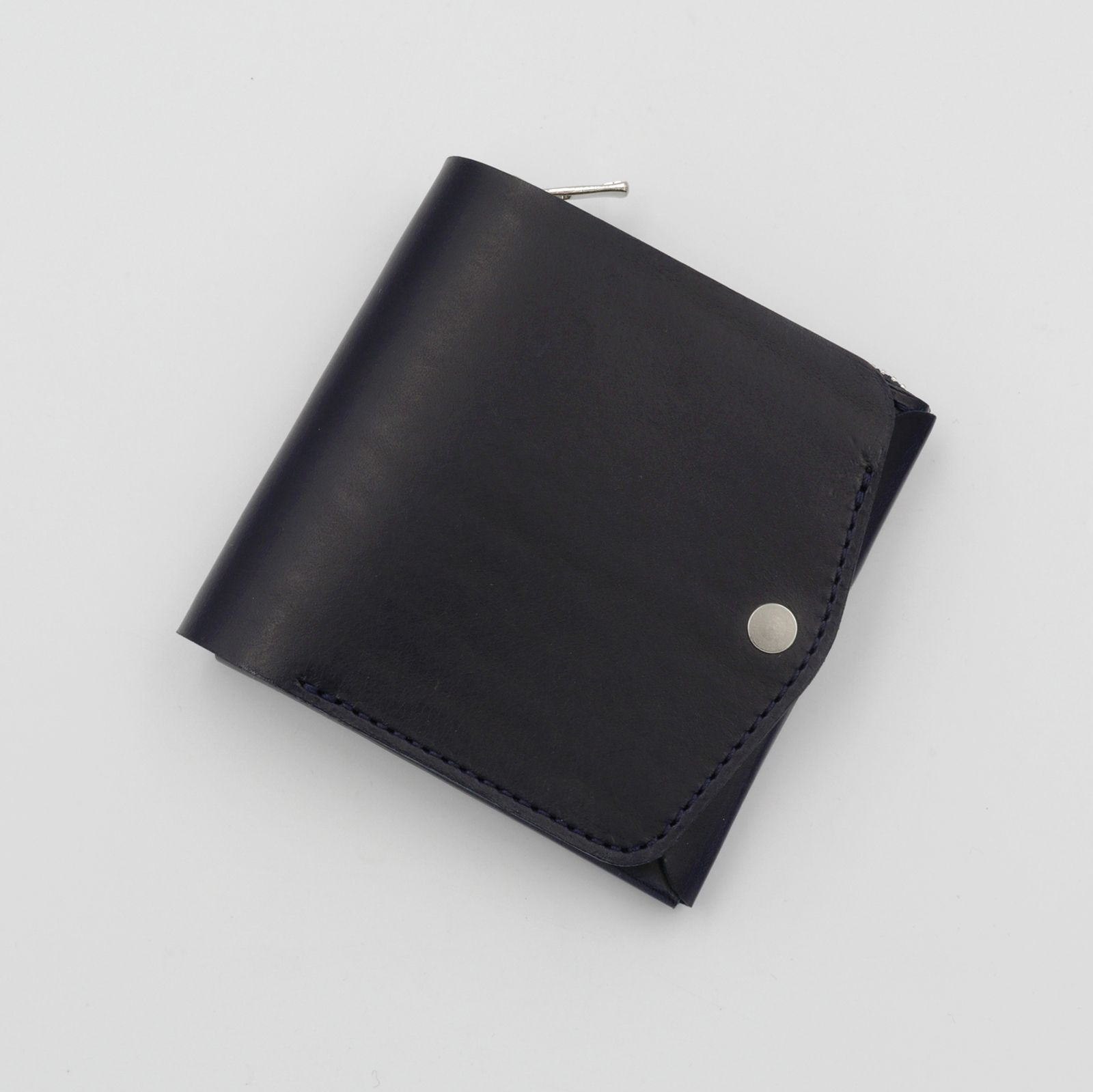 「小さく薄い財布SAKU ver.3 Buttero」darknavy