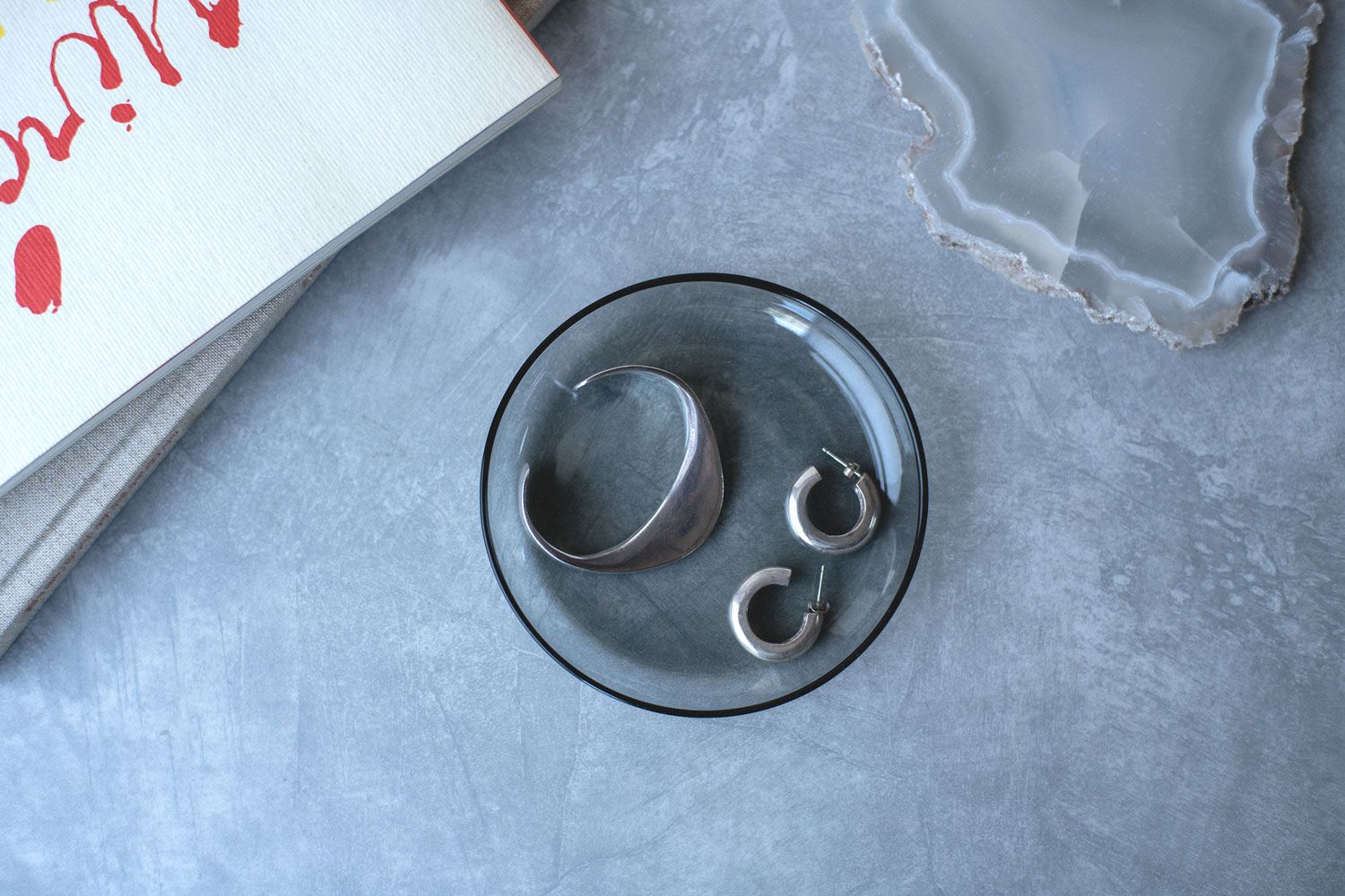 「HEAT-PROOF DISH」
