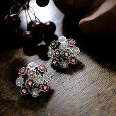 「90s小花グループ」イヤリング ヨーロッパ