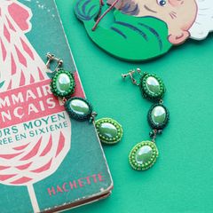 「Oval」イヤリング グリーン【collection de couleurs de sachikoism】
