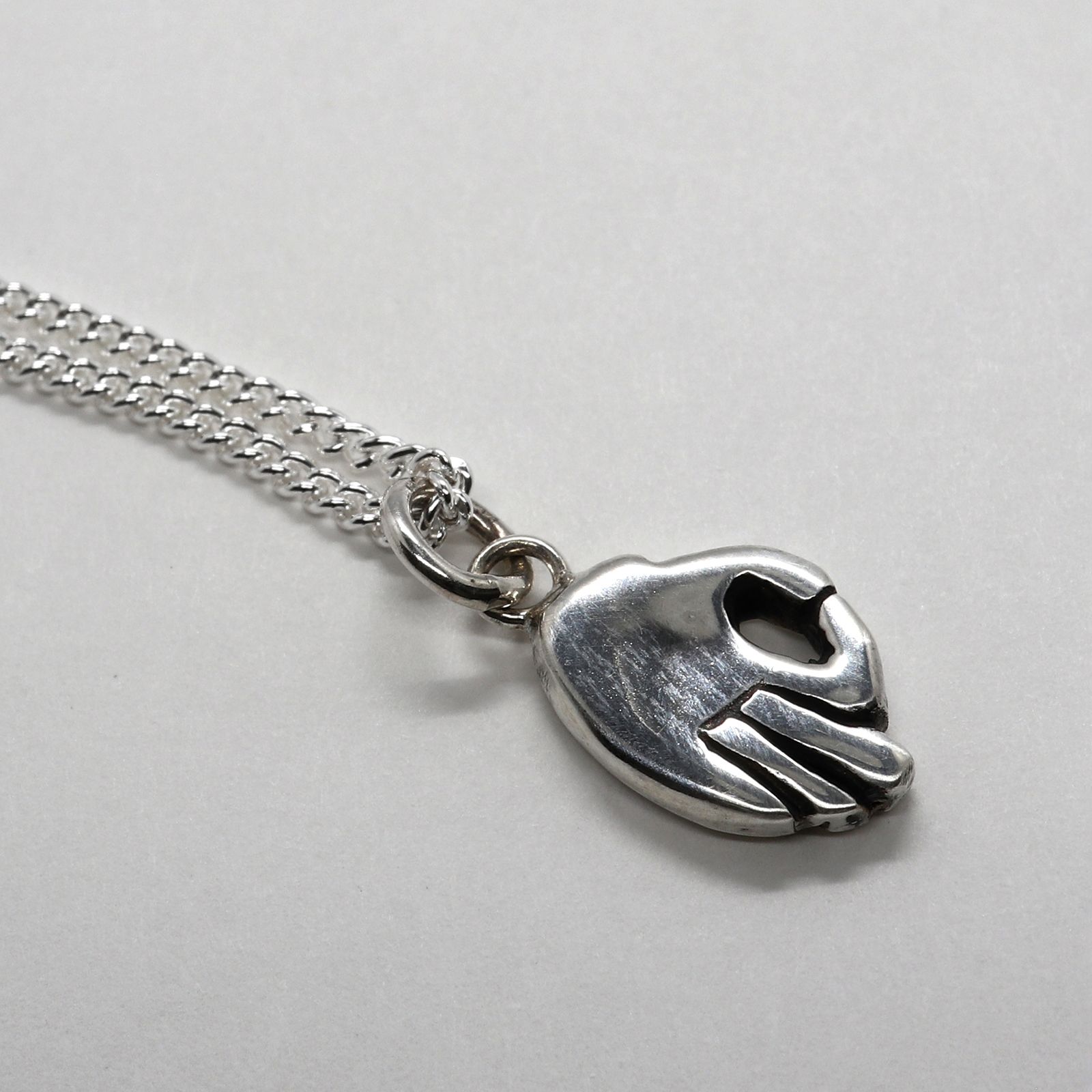 「Okay Necklace」ネックレス