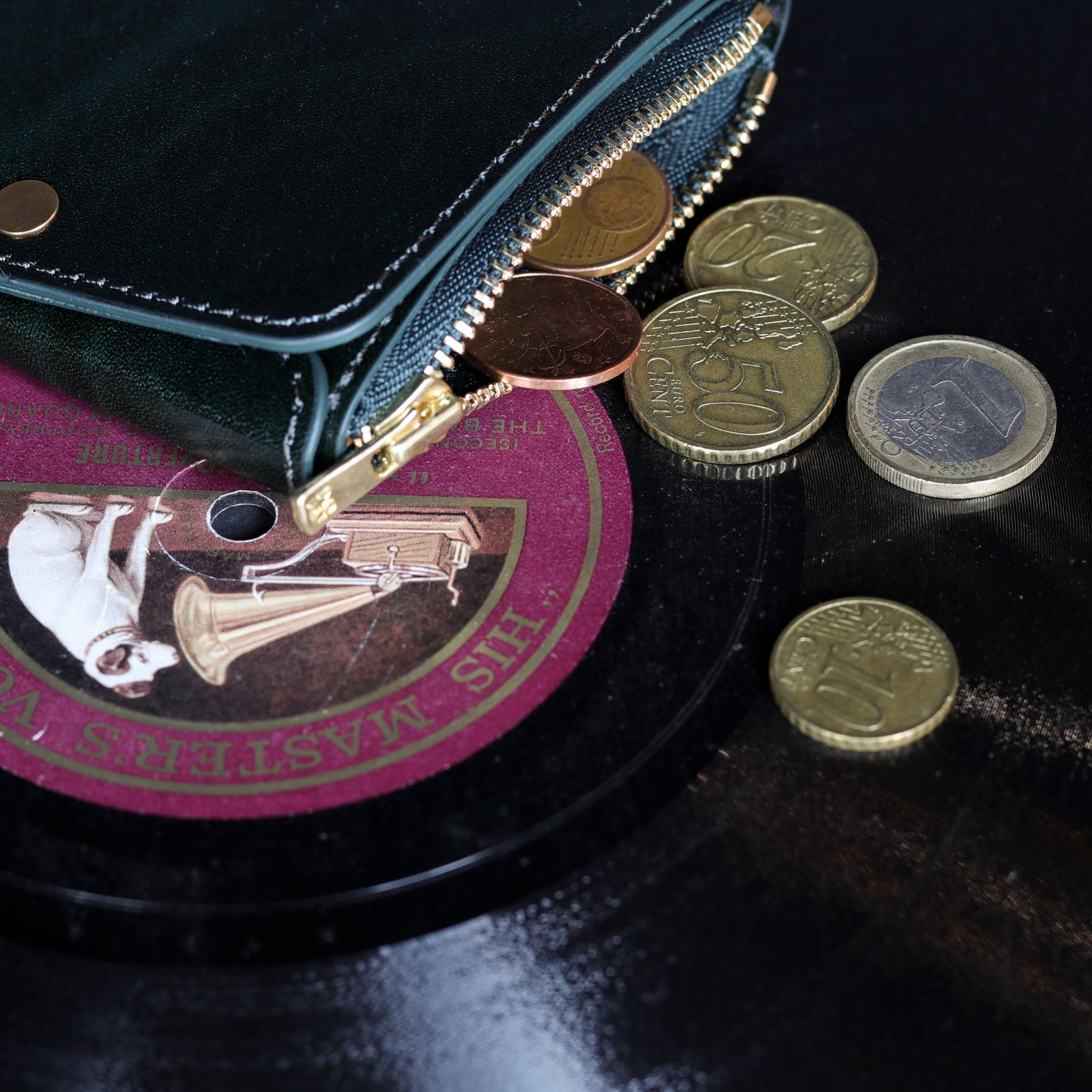 「小さく薄い財布SAKU ver.3 Plus Rugato ルガト」グリーン