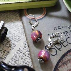 「シャイニーチェーリーラウンド」ピアス フランス