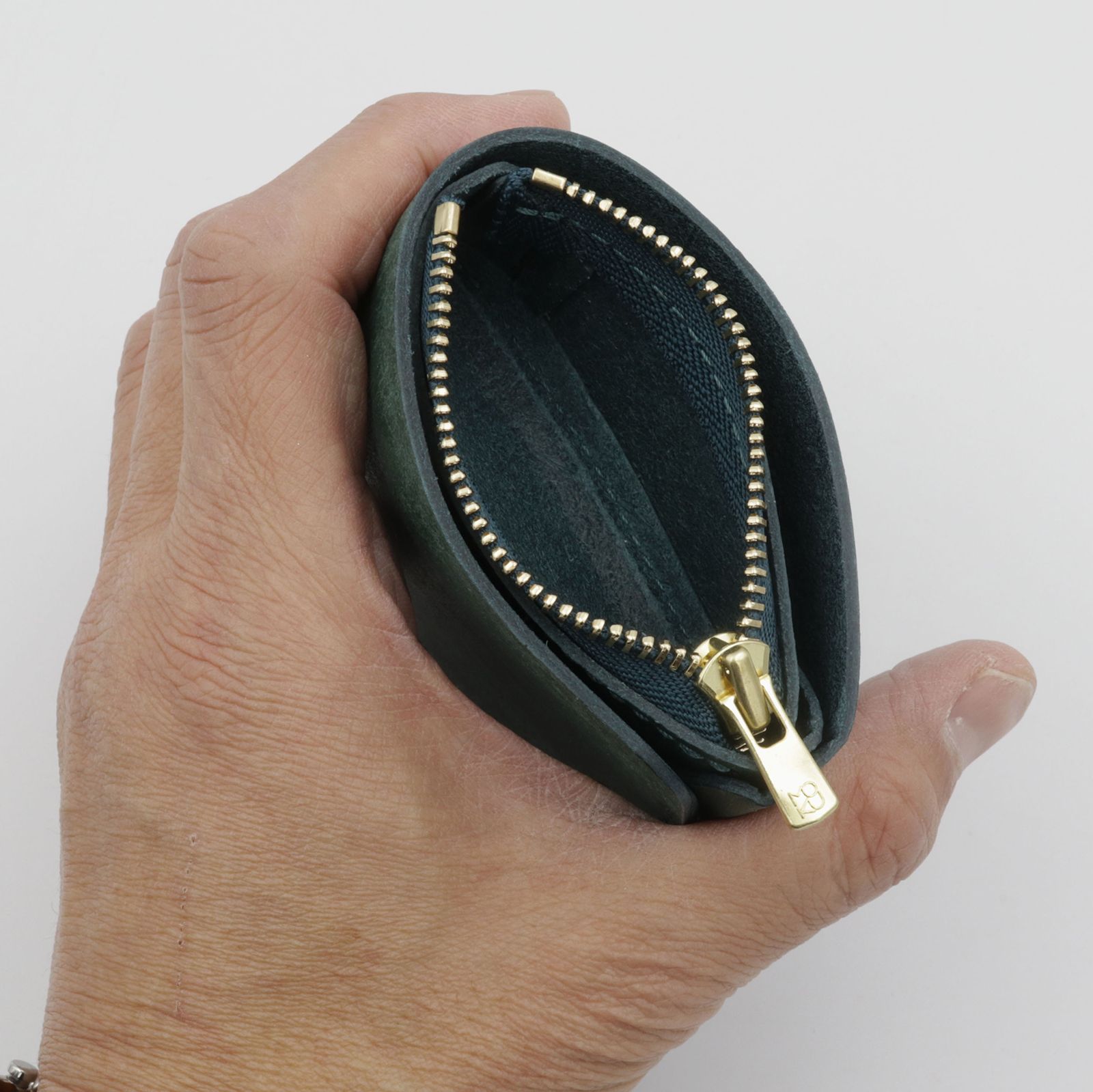 「小さく薄い財布SAKU ver.3 Pueblo プエブロ」ペトロリオ