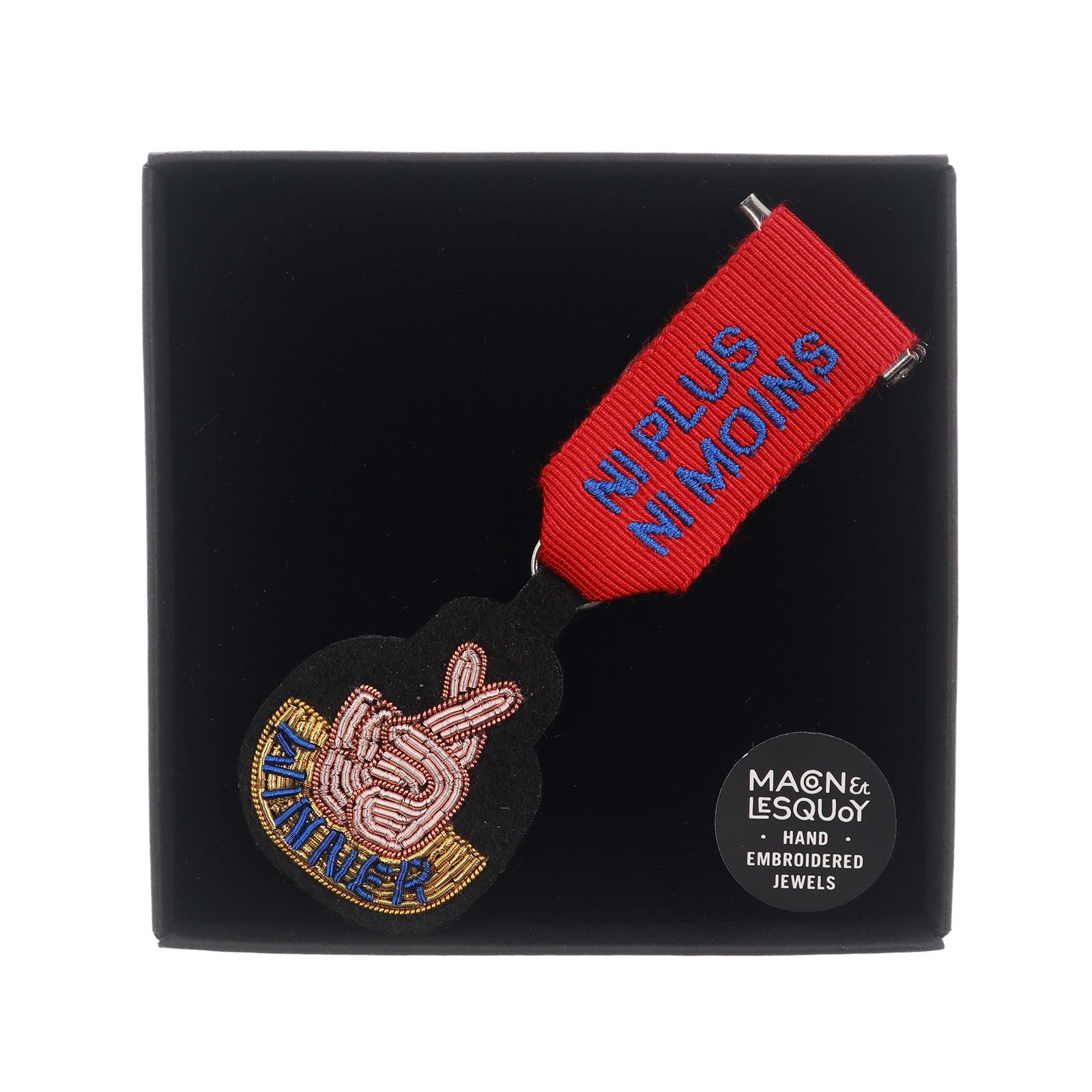 「Winner Medal」ブローチ