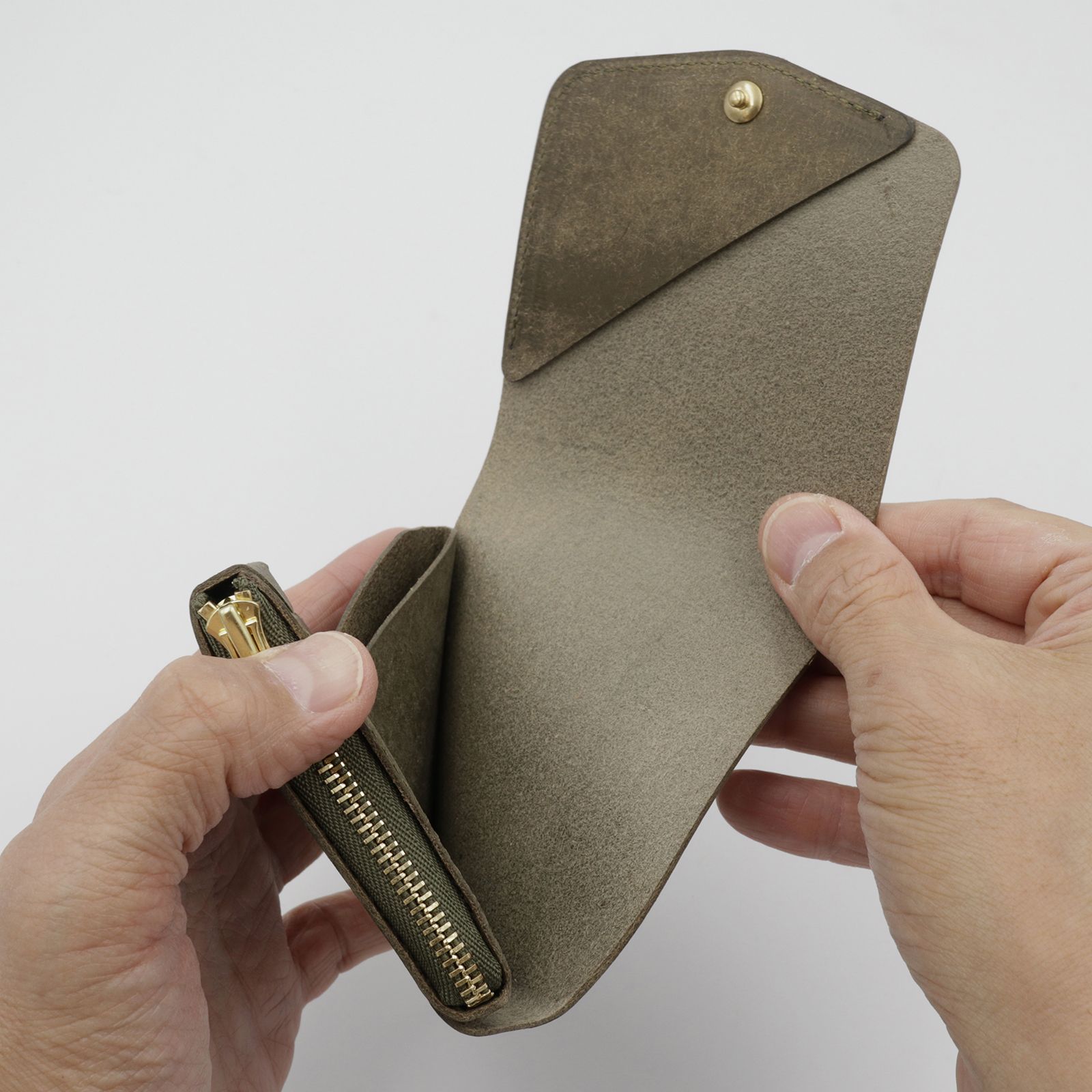 「小さく薄い財布SAKU ver.3 Pueblo」grigio