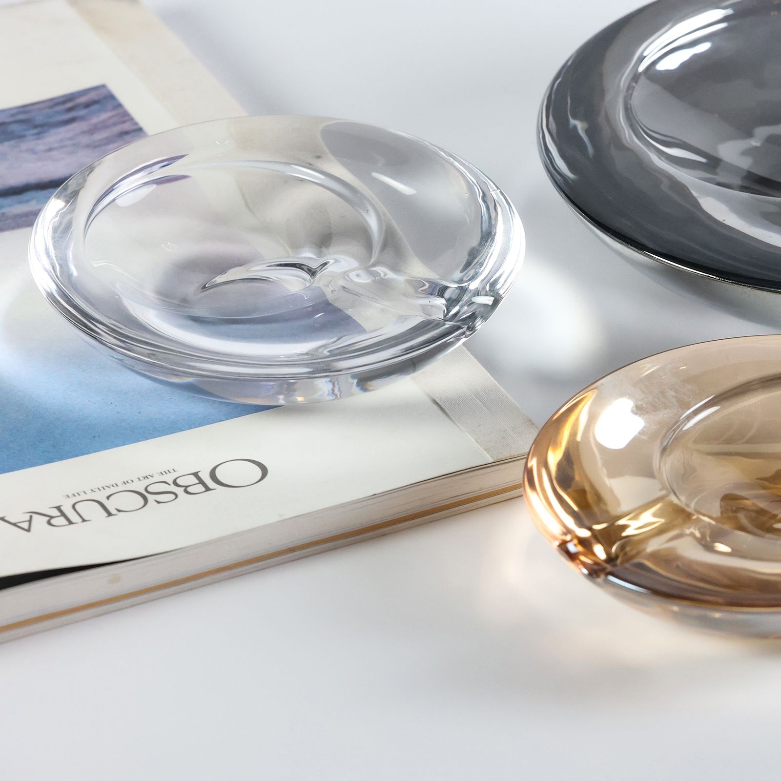 「GLASS ASHTRAY」ブルー