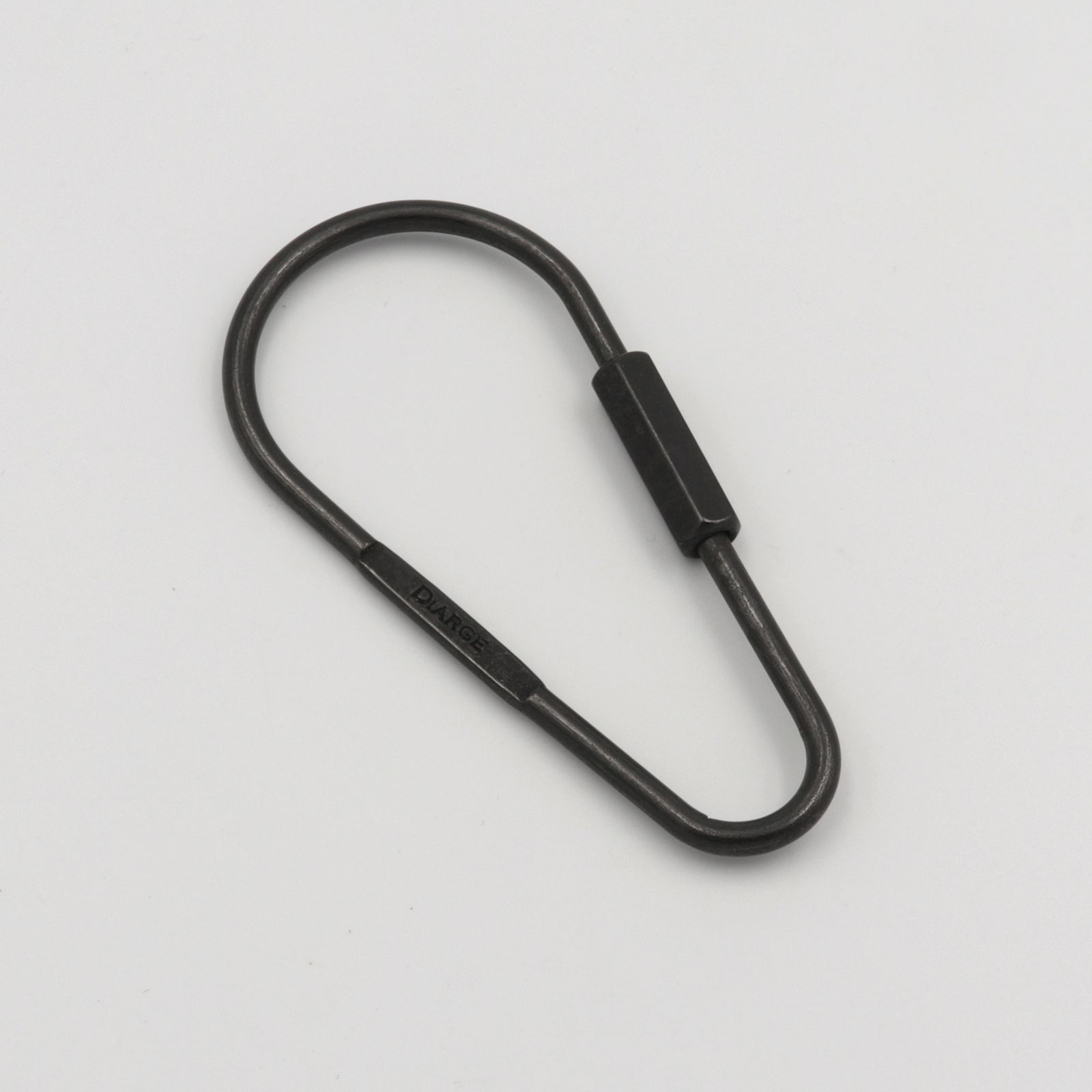 DIARGE - 「DROP CARABINER KEYRING」キーリング ブラック